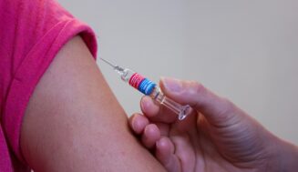 Measles vs Chickenpox: Symptoms, Treatment, Vaccination ⏬